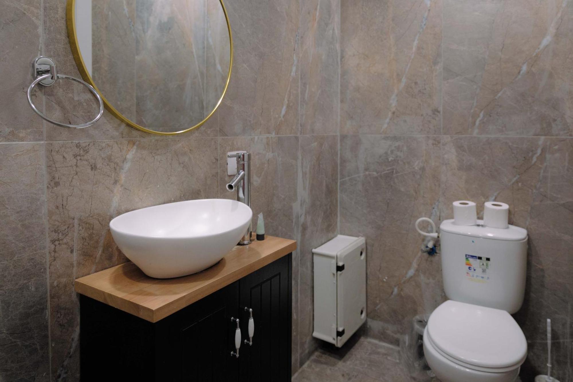Rich Luxury Hotel 3*